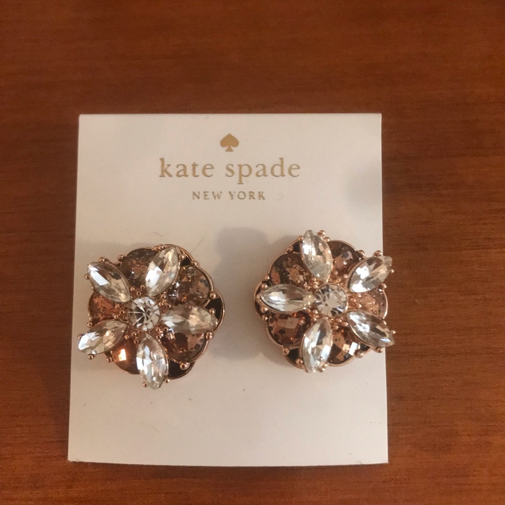 **NWT** Kate spade stud earnings